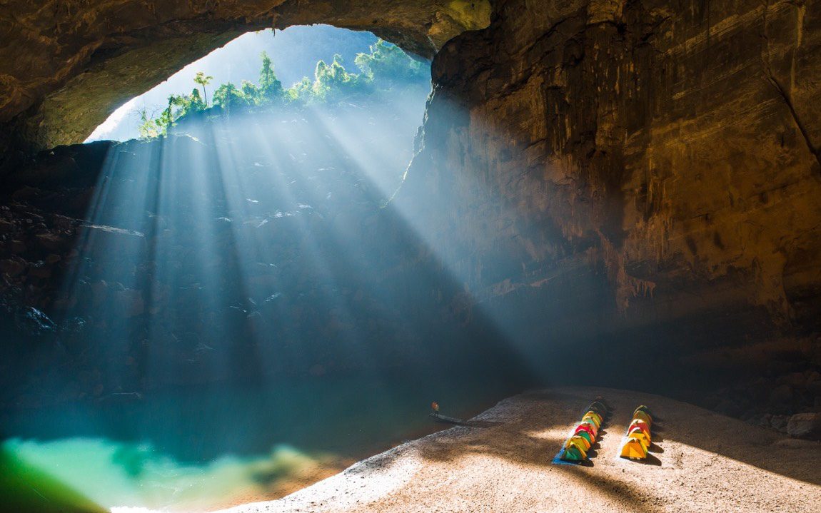 Việt Nam có 1 địa danh được Tạp chí Anh bình chọn là điểm du lịch kỳ thú, "phá đảo" kỷ lục thế giới, “tuổi đời” tận 3 triệu năm: Hút khách ra sao? AD 4nXeAtiFBkpZwTMR s7UXm3HYXbmuWpkSO1MJWm53BkPDTjQaDwiYdcf8MlspwRc6AVG0PmjR4 QDkrqWUp8sw9b0kjTACXwp