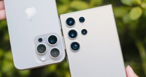 genk galaxy s24 ultra vs iphone 15 pro max 6 17061533111391936304807 1724920503139966872341 81 129 1237 1979 crop 17249205330081575463737