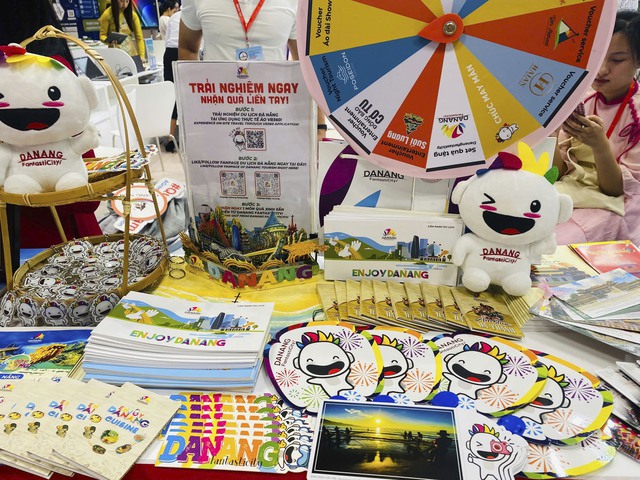 Đà Nẵng quảng bá du lịch tại hội chợ ITE HCMC 2024 - Ảnh 3. Đà Nẵng quảng bá du lịch tại hội chợ ITE HCMC 2024 - Ảnh 3.