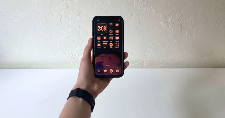 iPhone 16 chưa ra mắt, người dùng kháo nhau nên đợi mua iPhone 17