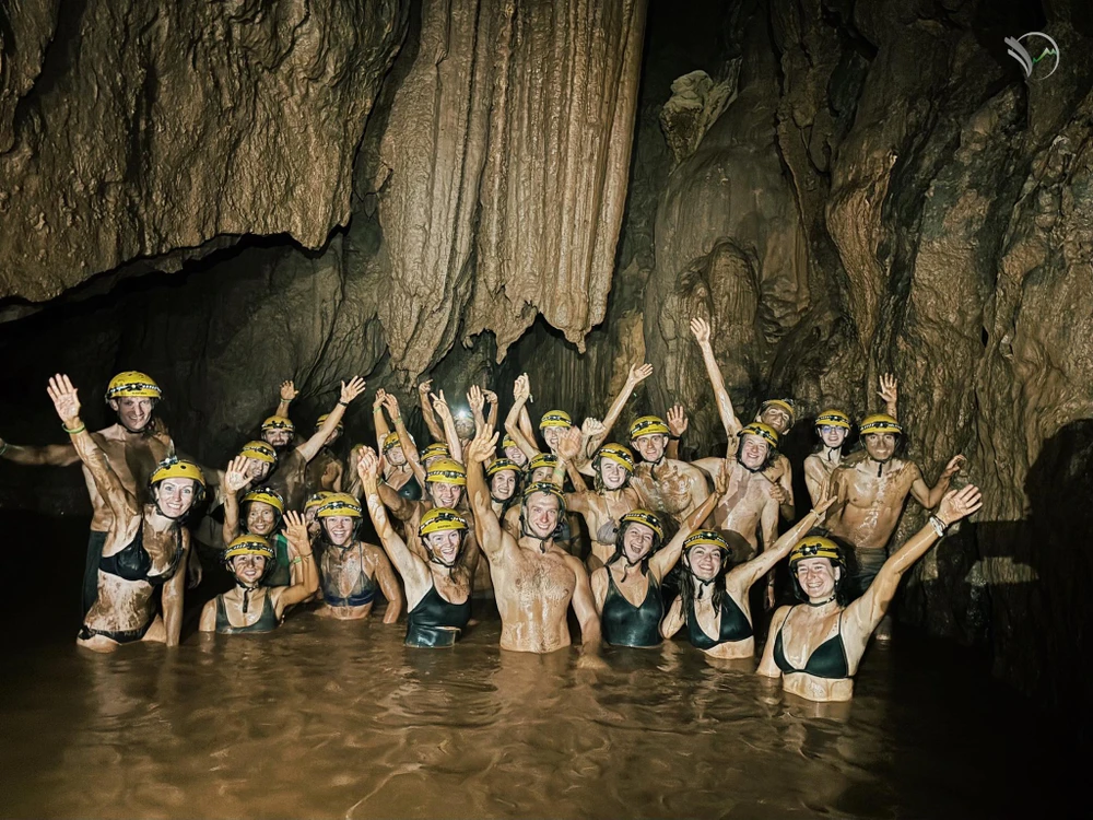 Du lịch Quảng Bình đón khoảng 1.900 lượt du khách quốc tế vào dịp Quốc khánh 2-9. Ảnh: Sông Chày Du lịch Quảng Bình thu hơn 200 tỉ đồng dịp Quốc khánh 2-9