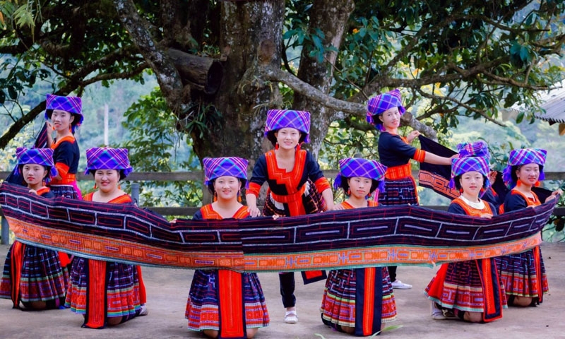 Vẻ đẹp Lai Châu tại Quảng Bình Vẻ đẹp Lai Châu tại Quảng Bình