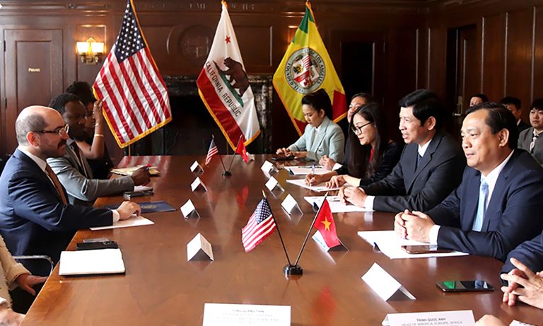 Hợp tác phát triển du lịch, điện ảnh Việt Nam với TP. Los Angeles