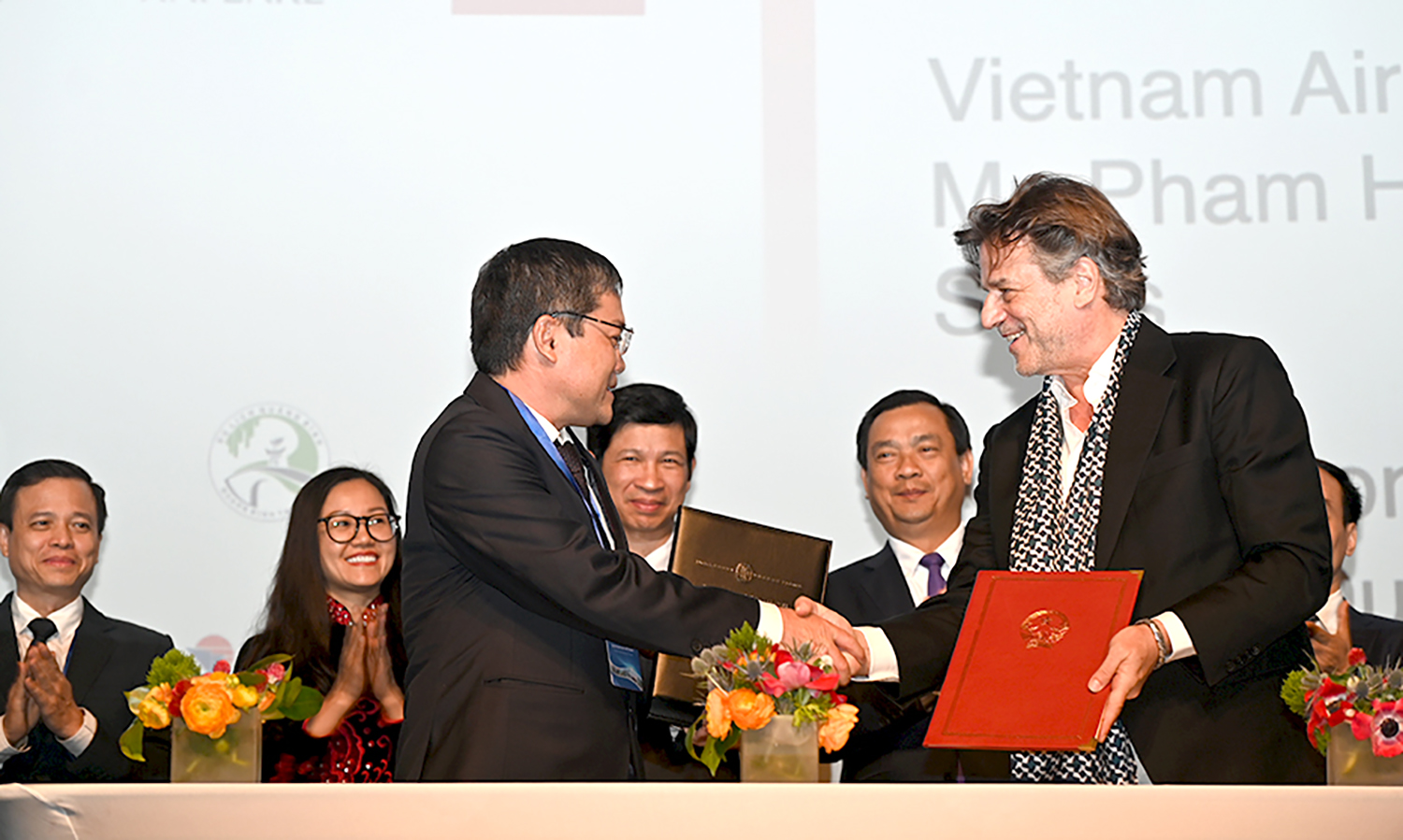 images794474 PCT UBND