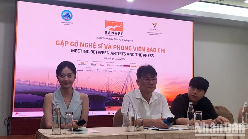 Việt Nam cần chiến lược tổng thể để trở thành điểm đến điện ảnh thế giới Cần một chiến lược tổng thể để đưa Việt Nam trở thành điểm đến của điện ảnh thế giới ảnh 2