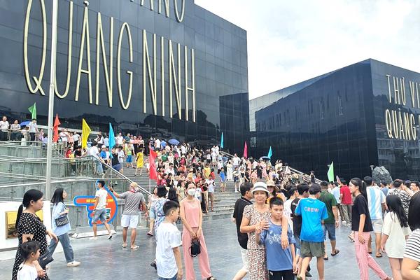 Tăng cường kiểm tra, tạo môi trường kinh doanh du lịch lành mạnh