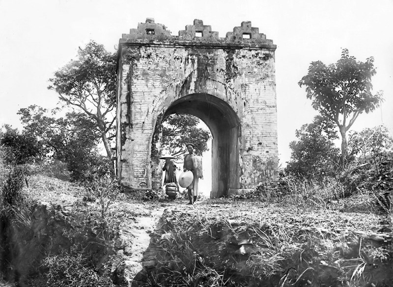 phát lộ đường thiên lý bắc nam qua hoành sơn quan hình ảnh 1 phat lo duong thien ly bac nam qua hoanh son quan hinh anh 1