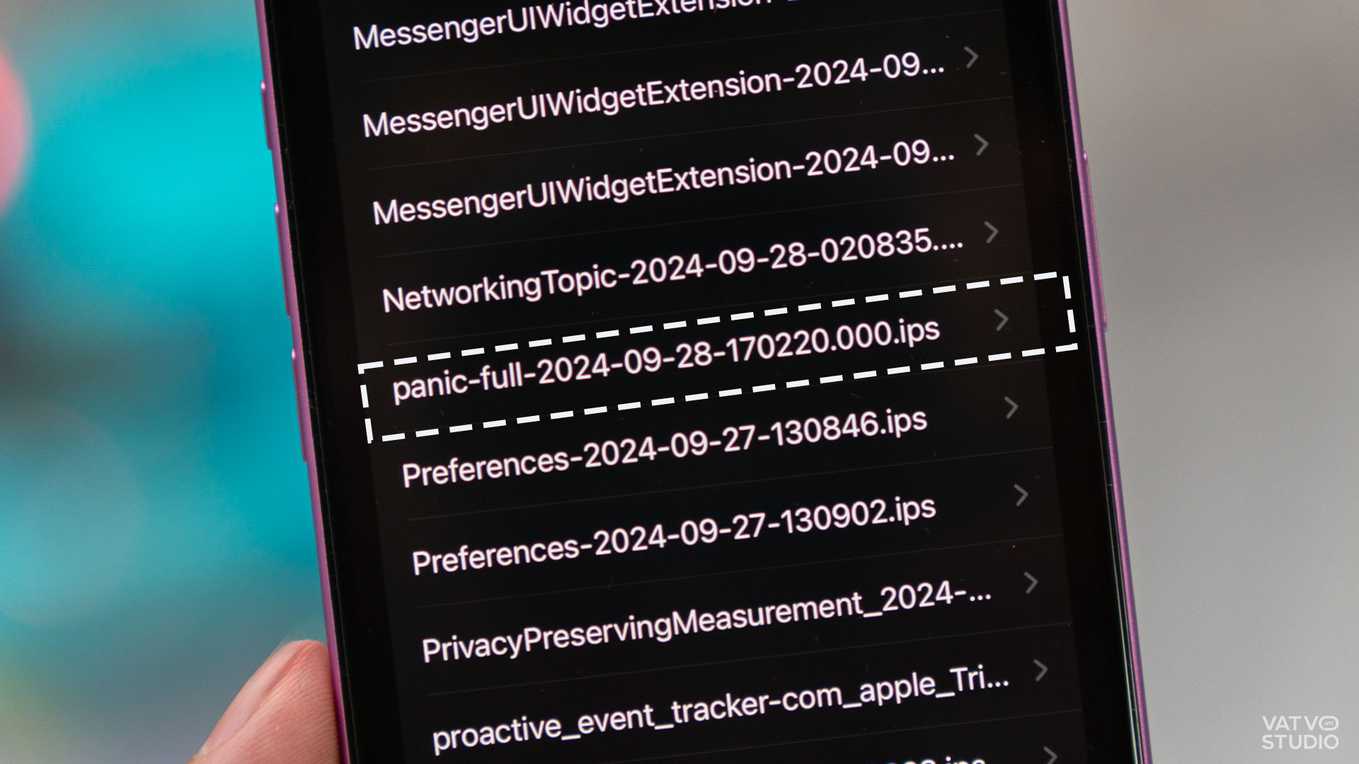 Vừa mới mở bán, nhiều mẫu iPhone 16 series đã gặp hai lỗi nghiêm trọng iPhone 16 loi Panic Full
