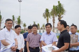 quang binh xem xet dau tu co so ha tang phuc vu du lich ven bien bao ninh1728044913 8209