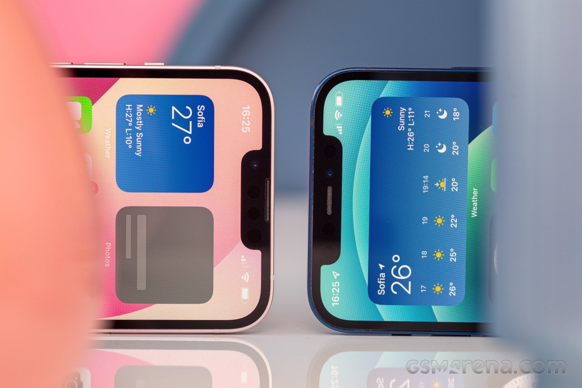 Giảm gần 10 triệu đồng, iPhone 13 rẻ ngang iPhone 12, không có AI vẫn thời thượng, hot hơn iPhone 16 iphone-13-t5-4-1683519881.jpg