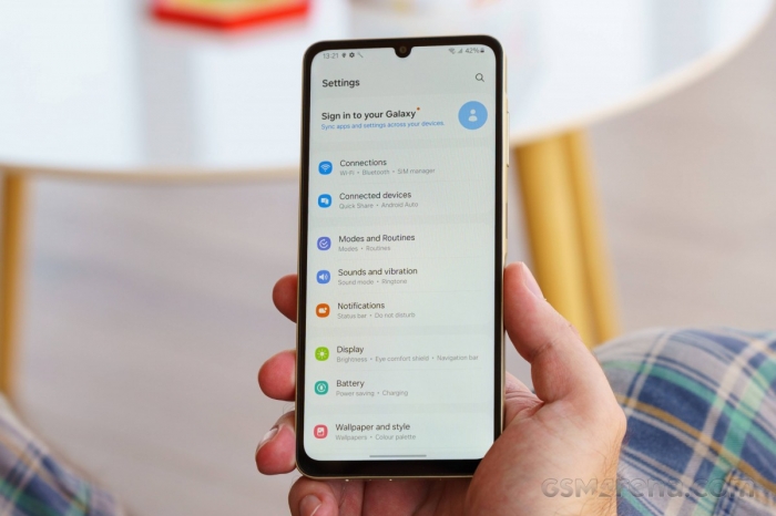 Cầm 2 triệu rinh ngay vua Android giá rẻ Galaxy A06, thiết kế cam kép đẹp như iPhone 16 Galaxy A06 7