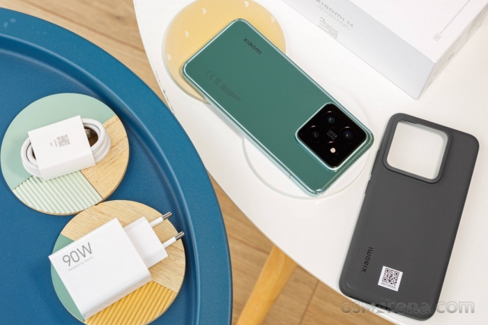 Giá đập hộp Xiaomi 14 sập sàn tháng 8, trang bị mạnh vẫn đủ so kè Galaxy S25, iPhone 16 Xiaomi 14 2