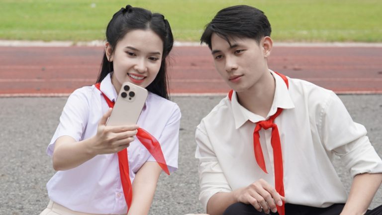 Tiếp tục giảm kèm nhiều ưu đãi