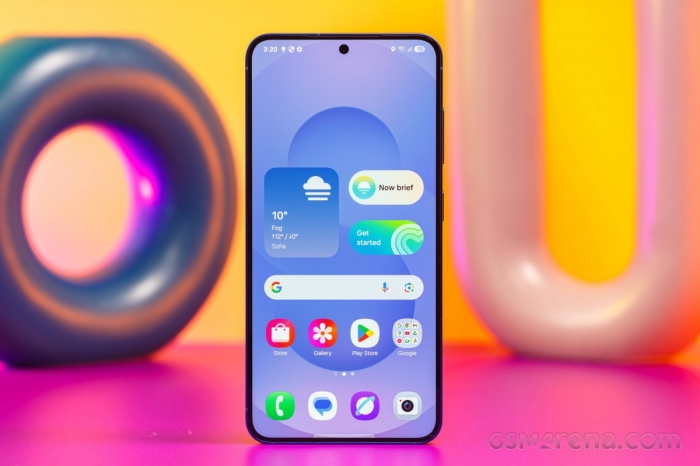 Galaxy S25 chạm mốc 18 triệu đồng, giá rẻ khiến iPhone 16 e dè, AI xịn vượt mặt iPhone 16 Pro Max galaxy 1