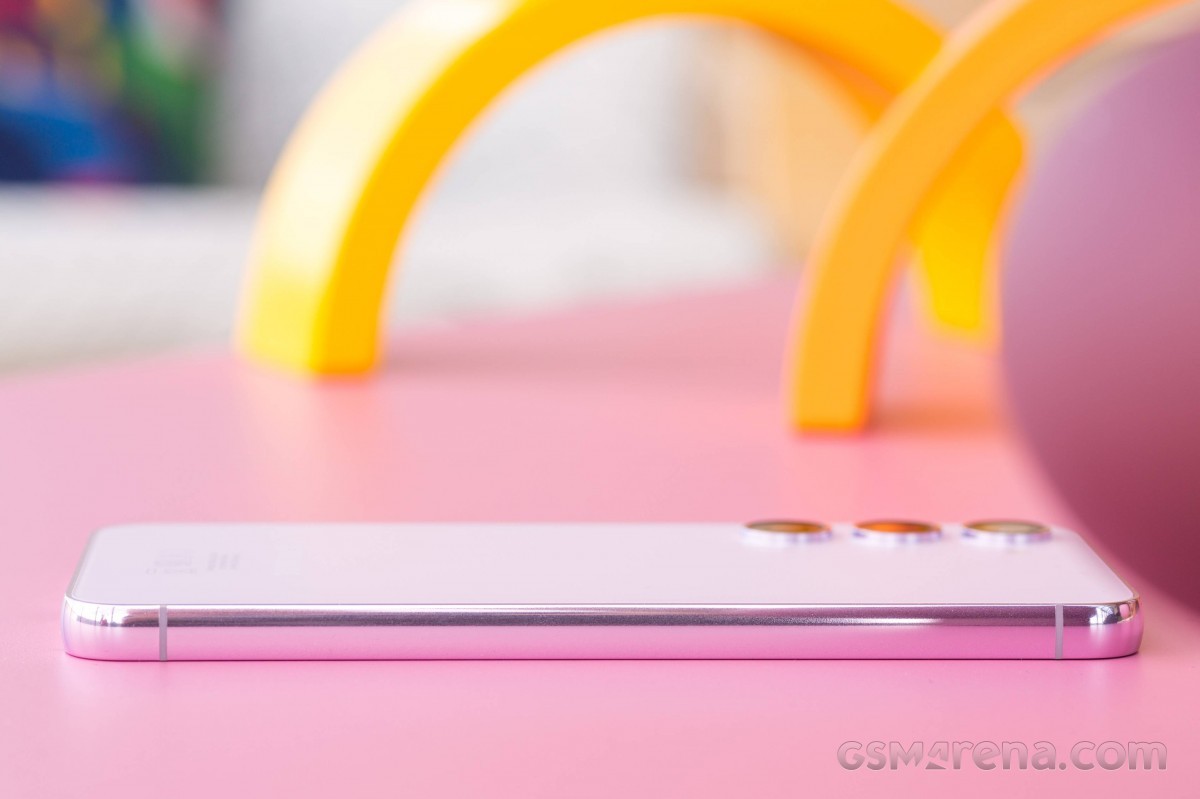 Galaxy S23 5G ngon bổ rẻ nhất tháng 8, trang bị sắc sảo hơn cả iPhone 16, dự kiến vẫn hơn iPhone 17 galaxy-s23-t5-3-1683355718.jpg