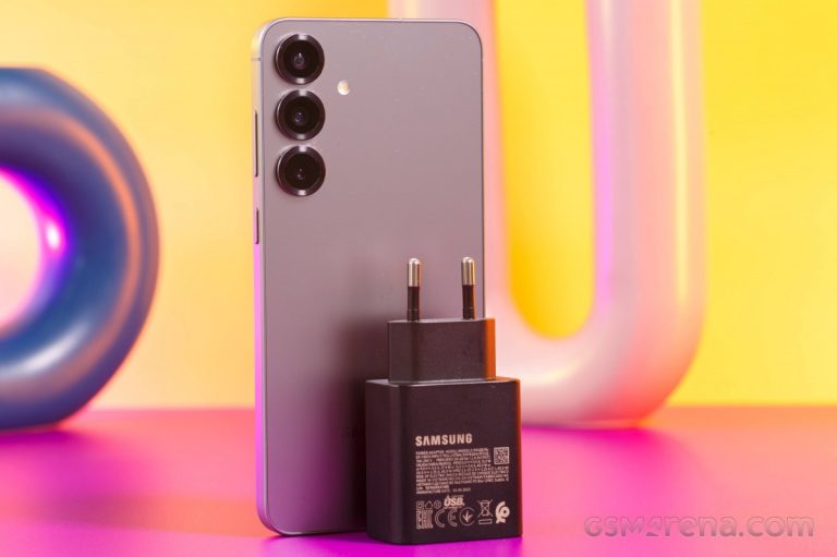 Galaxy S25 Plus rẻ áp chế iPhone 16 Plus, AI xịn như Galaxy S25 Ultra camera so kè iPhone 16 Pro Max