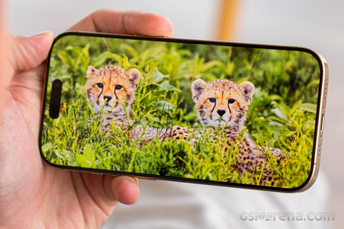 iPhone 12 Pro Max giá rẻ, Galaxy S24 giảm sâu, Xiaomi 14T Pro hấp dẫn iPhone 16 Pro 11