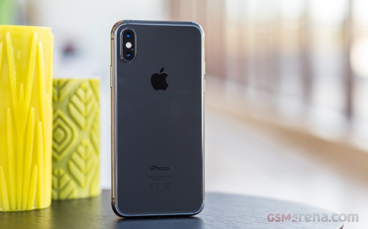 iPhone XS xả kho tháng 8, rẻ như cỏ từ 4 triệu, chỉ bằng nửa Galaxy A56, camera xịn hơn iPhone 16