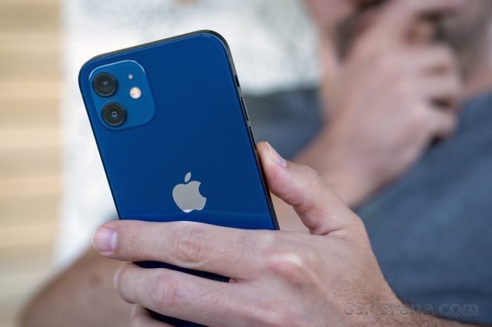 iPhone 12 giá vét kho tháng 8, dưới 10 triệu sâu, màn OLED, camera kép như iPhone 16 ip12 4