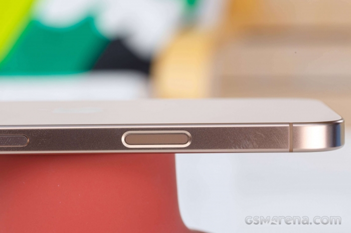 iPhone 16 Pro tháng 8 giá không còn trên trời, chẳng kém gì bản Pro Max ngoài kích cỡ, cực đáng mua iphone 16 pro t9 5