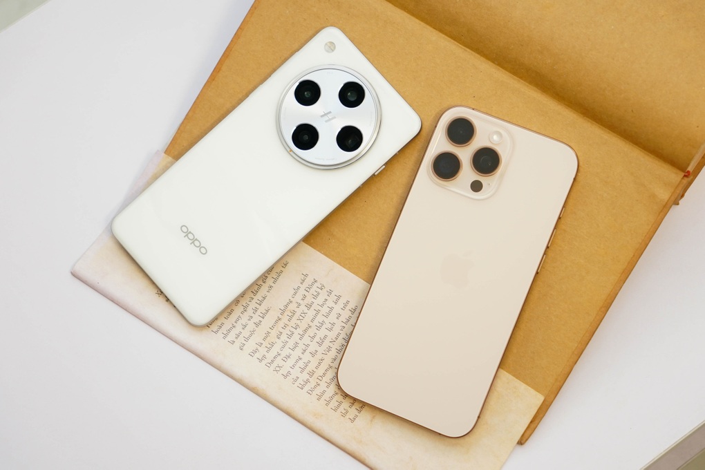 iPhone 16 Pro Max, Galaxy Z Fold7 giảm giá tiền triệu dịp lễ 2/9 - 2 iPhone 16 Pro Max, Galaxy Z Fold7 giảm giá tiền triệu dịp lễ 2/9 - 2