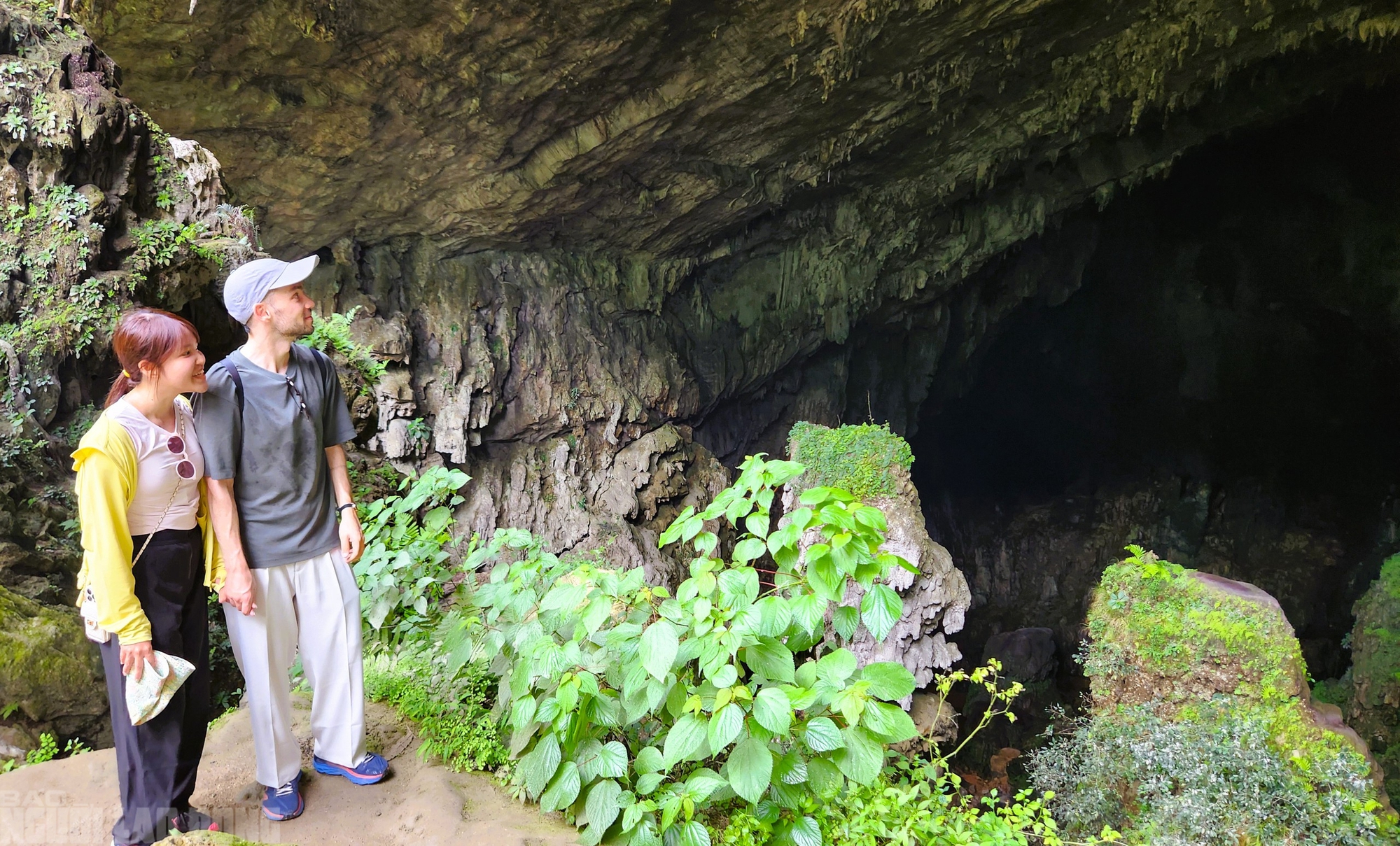 Có một "Sơn Đoòng" đẹp nao lòng giữa đại ngàn Pù Luông - 10