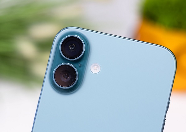 Đâu sẽ là khoản đầu tư xứng đáng dành cho bạn? iPhone 16 không có camera tele song hình ảnh cho ra vẫn đảm bảo sắc nét, đẹp mắt