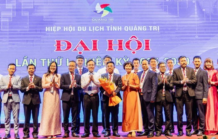 Hợp nhất và phát triển