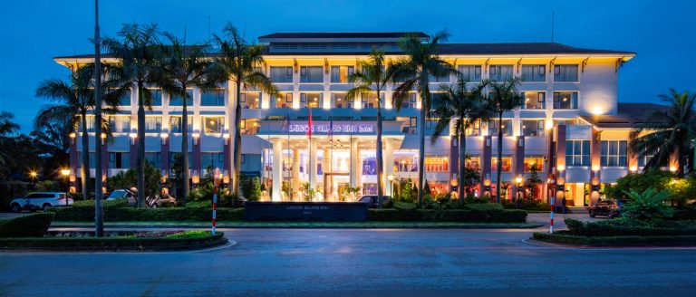 Nợ thuế quá hạn, Du lịch Sài Gòn Quảng Bình bị phong tỏa tài khoản gần 38,1 tỷ đồng