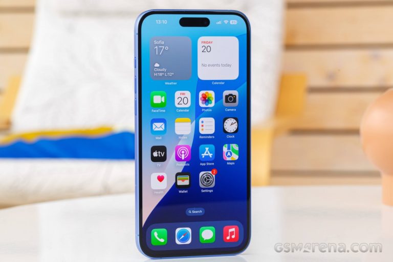 Không có iPhone 17 Plus, iPhone 16 Plus hot trở lại nhờ màn lớn, pin trâu, giá rẻ hấp dẫn hơn iPhone