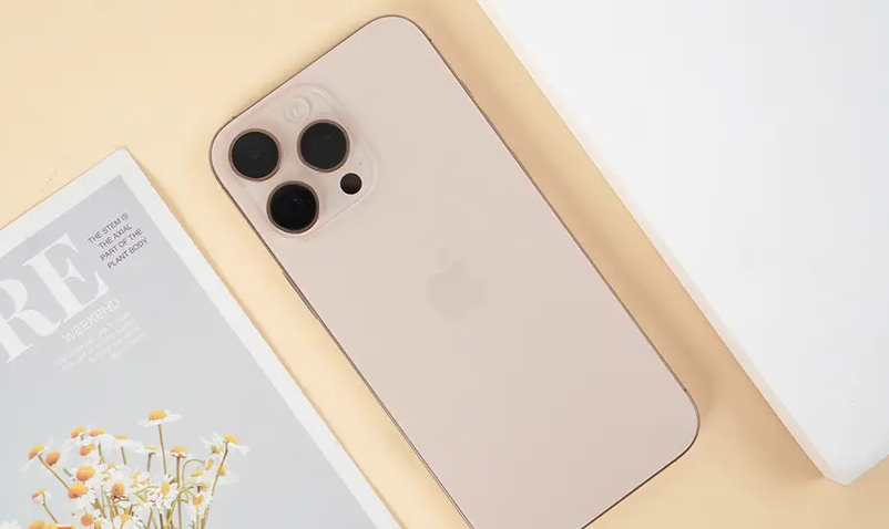 iPhone 16 Pro Max bất ngờ chạm đáy trước "giờ G" iPhone 17 Pro Max ra mắt iphone.png