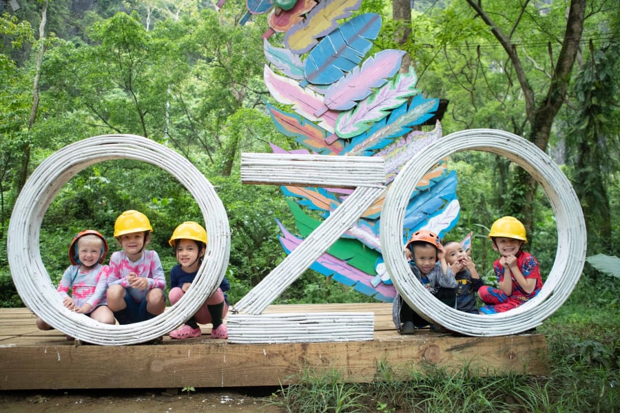 Ozo Park – công viên sinh thái xanh mát, nơi cả gia đình cùng nhau trải nghiệm vui chơi giữa rừng nguyên sinh.