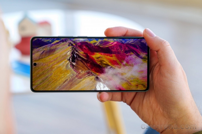 Redmi Note 13 Pro 4G vẫn là vua 4G giá rẻ, vượt trội hơn iPhone 16 giá từ 4 triệu trong tháng 9 redmi note 13 pro 4g 12