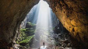 1760134241 son doong 1759973431