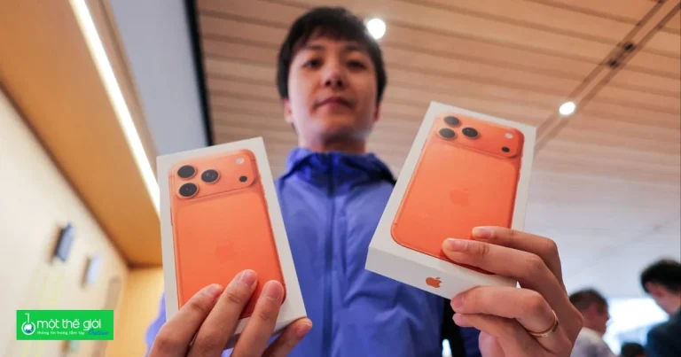 Chuyên gia nêu lý do dòng iPhone 17 bán chạy hơn iPhone 16 ở Mỹ, Trung Quốc