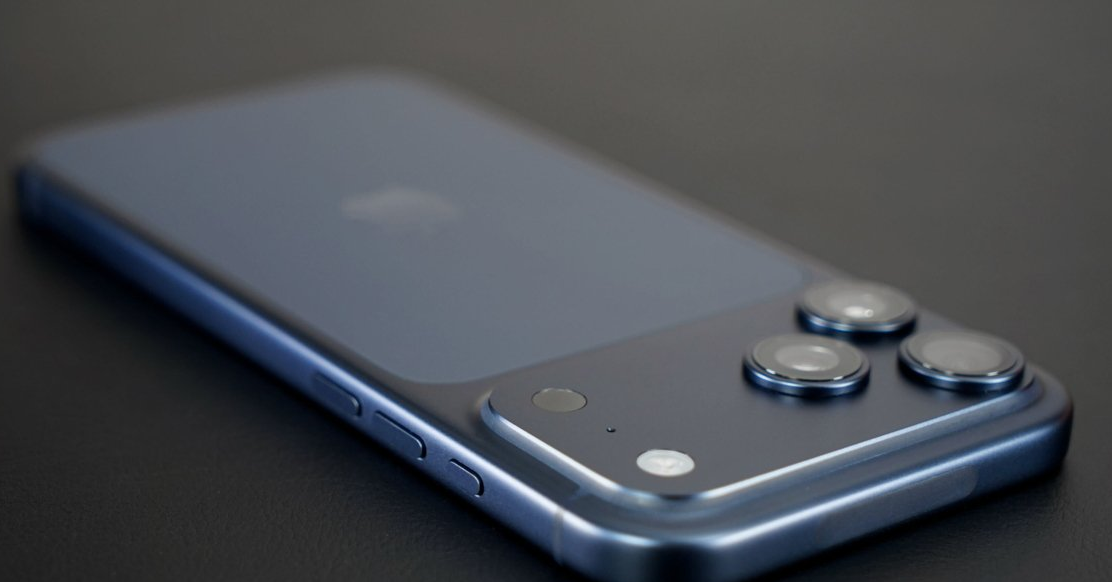 fan do xo vao iphone 17 pro max suc hut vuot xa 16 pro max 3108