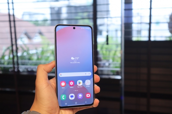 Vua AI giá mềm, hấp dẫn áp đảo iPhone 16, iPhone 17 galaxy s24 fe 8