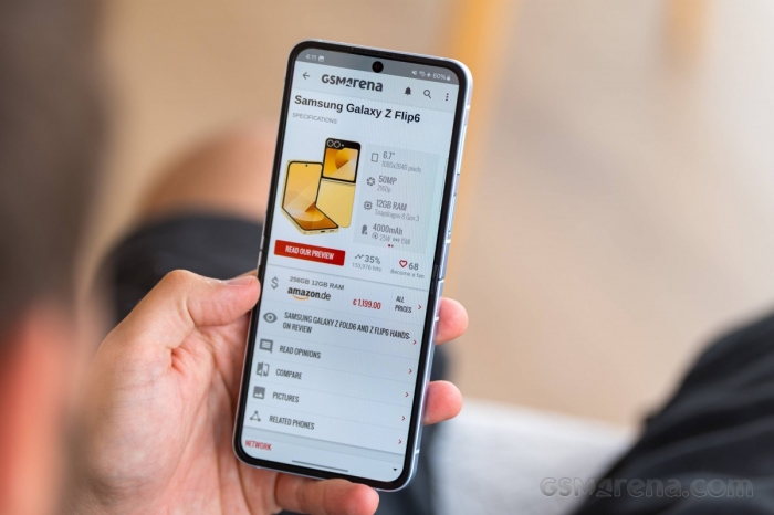 Galaxy Z Flip6 giá rẻ chưa từng có, AI xịn bỏ xa iPhone 16, smartphone gập được lòng phái đẹp galaxy z flip6 15