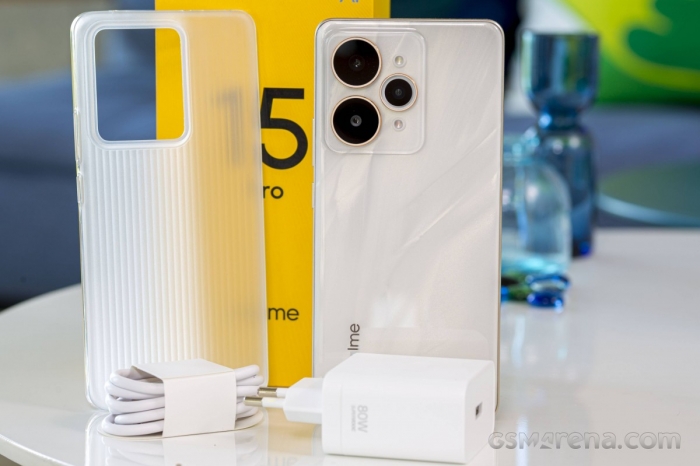 Đây là chiếc điện thoại dưới 15 triệu có camera xịn như Galaxy S25, pin trâu, AI xịn ‘ăn đứt’ iPhone realme 3