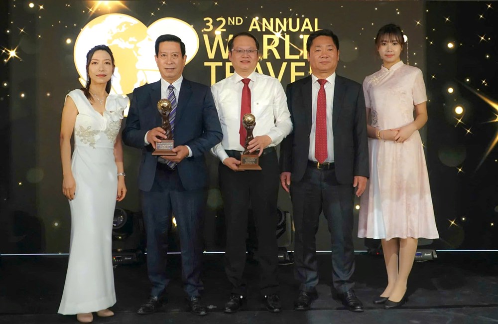 Phong Nha – Kẻ Bàng giành “cú đúp” Giải thưởng Du lịch thế giới năm 2025 - ảnh 1