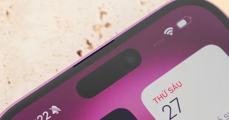 Tại sao iPhone 16 Plus bất ngờ hot trở lại?