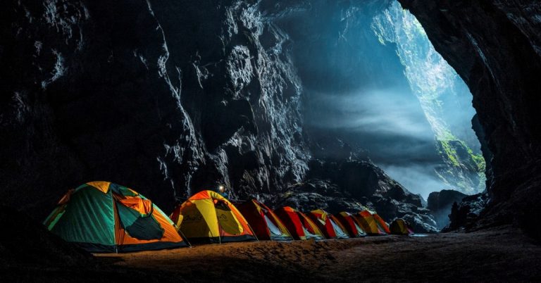 Hết vé tham quan hang Sơn Đoòng trong 2 năm tới do nhu cầu tăng cao