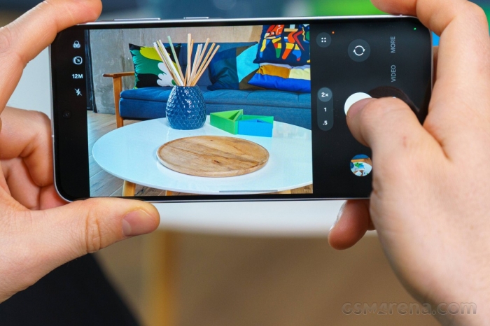 iPhone 16 Plus giảm mạnh, 10 smartphone bán chạy nhất thế giới quý 3/2025 galaxy 11