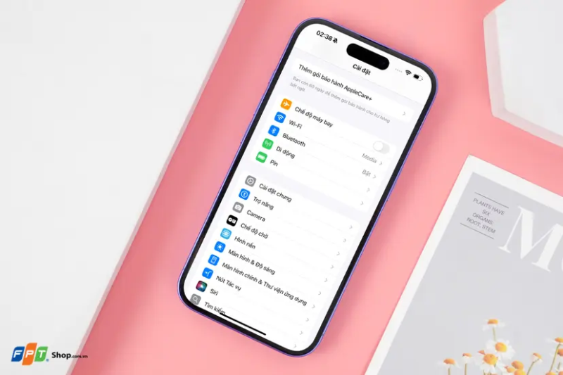 So sánh iPhone 16 và iPhone SE 2022 - hình 6