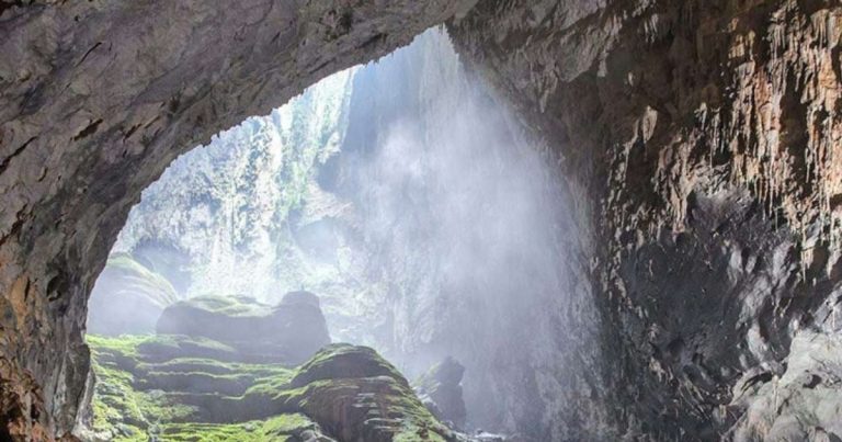 Tour du lịch mạo hiểm khó mua nhất Việt Nam đã kín chỗ đến năm 2027