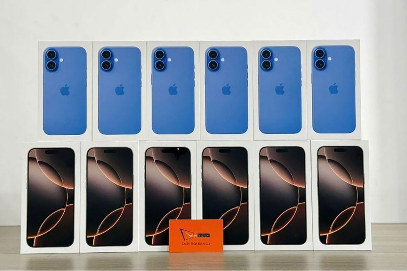 iPhone 15 series và iPhone 16 series giá hạ nhiệt dịp cận tết Nguyên đán 2026 - Ảnh 1.