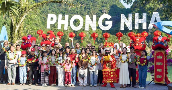 Đón 120.000 khách, thu 138 tỉ đồng