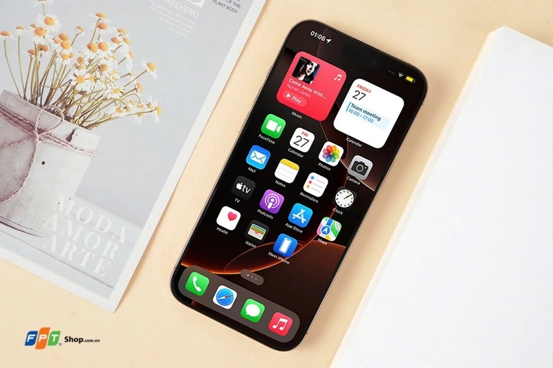 So sánh iPhone 16 Pro Max và OnePlus 12 ảnh 2