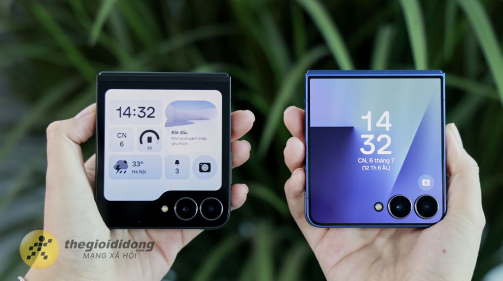 Khi gập lại, Z Flip 7 chỉ nhỏ bằng một hộp phấn