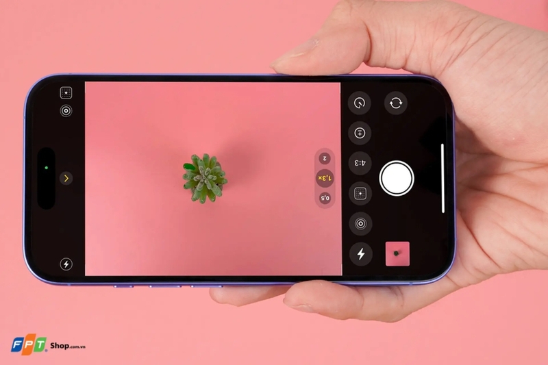 So sánh iPhone 16 vs iPhone 13 hình 6